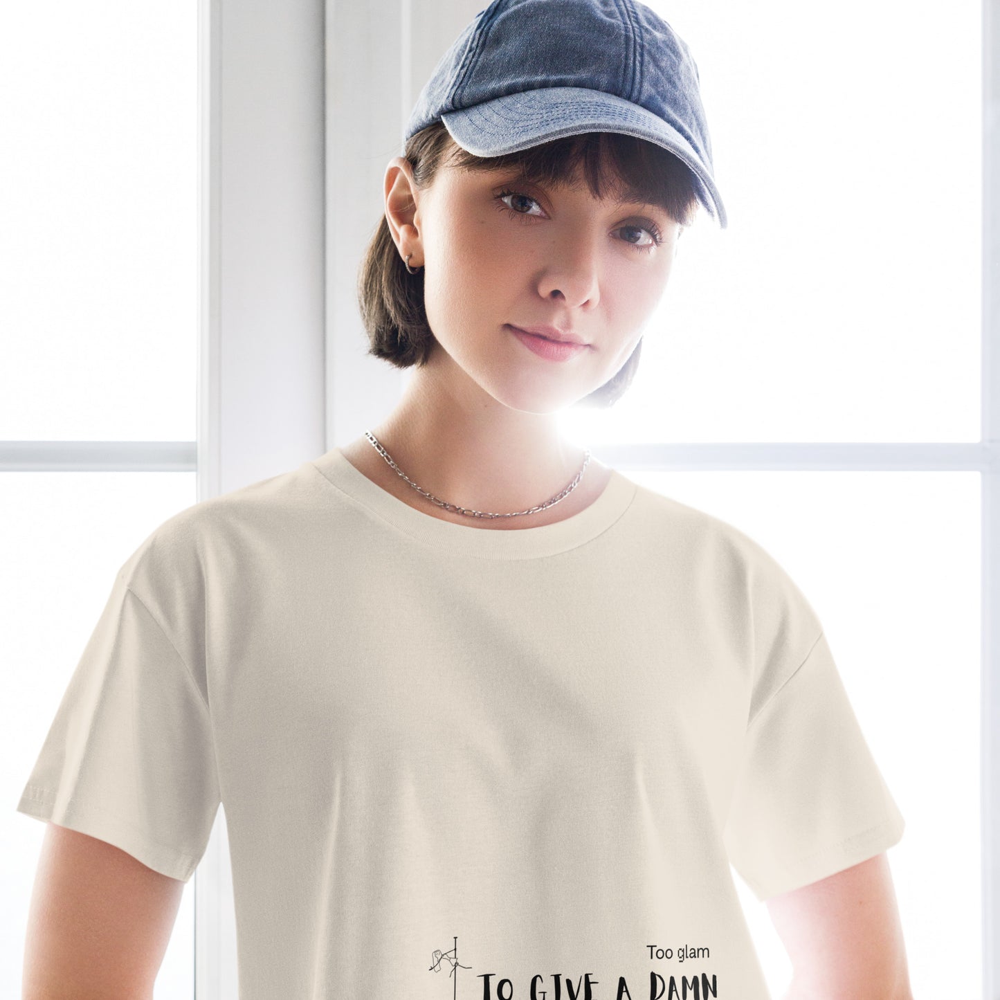 Trendy women’s crop top with a striking pole dance graphic, designed for comfort and style during workouts or casual outings.