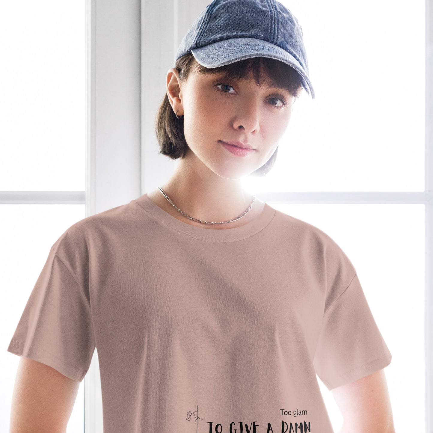 Trendy women’s crop top with a striking pole dance graphic, designed for comfort and style during workouts or casual outings.