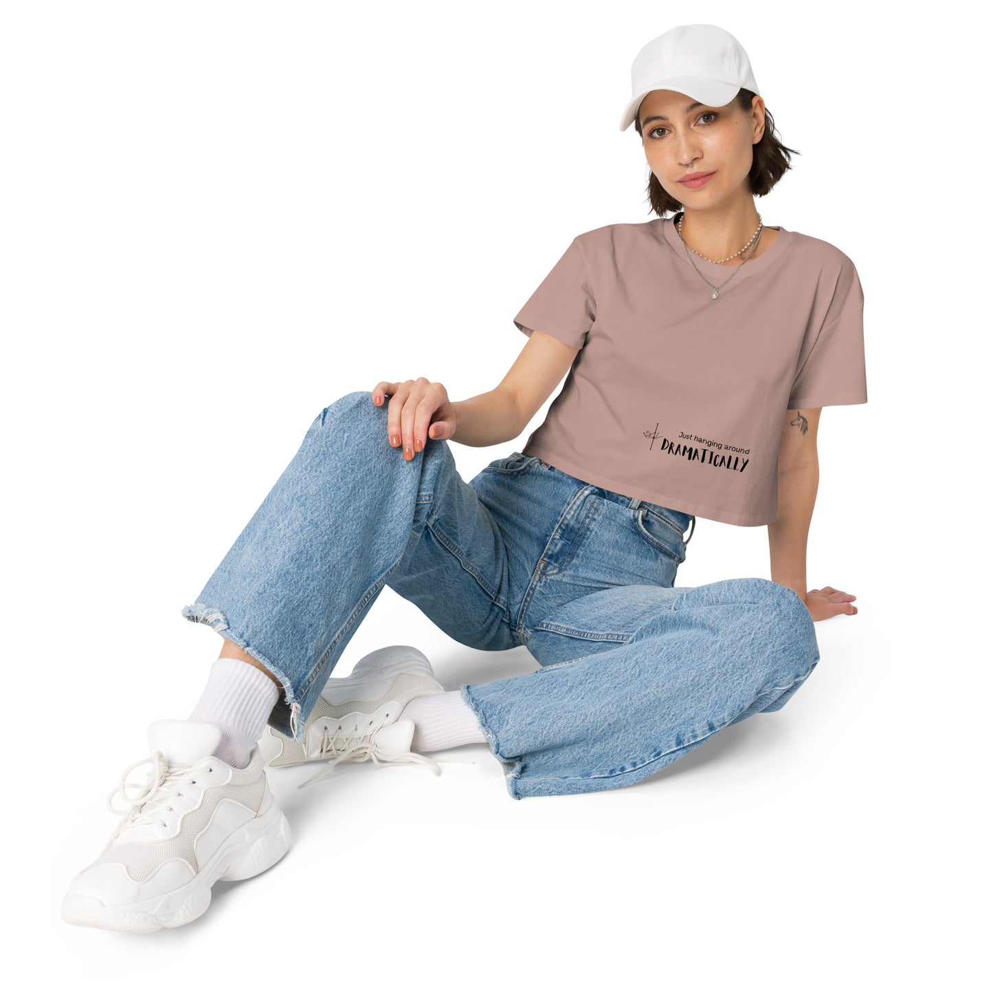 Fitted women’s crop top featuring a pole dance graphic, combining style and flexibility for pole dance practice or casual wear.